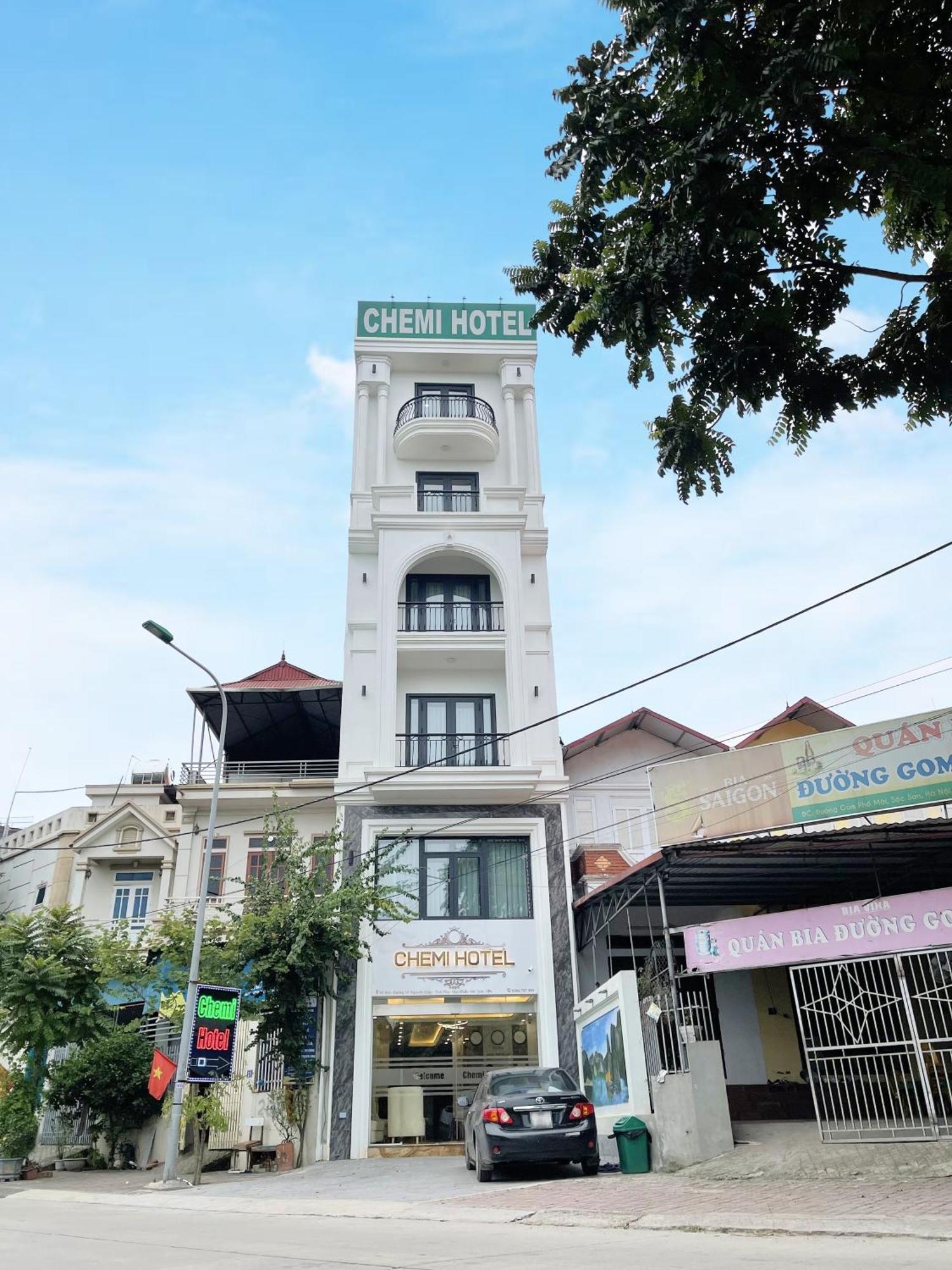 Chemi Noi Bai Airport Hotel & Travel Hanoi Eksteriør billede