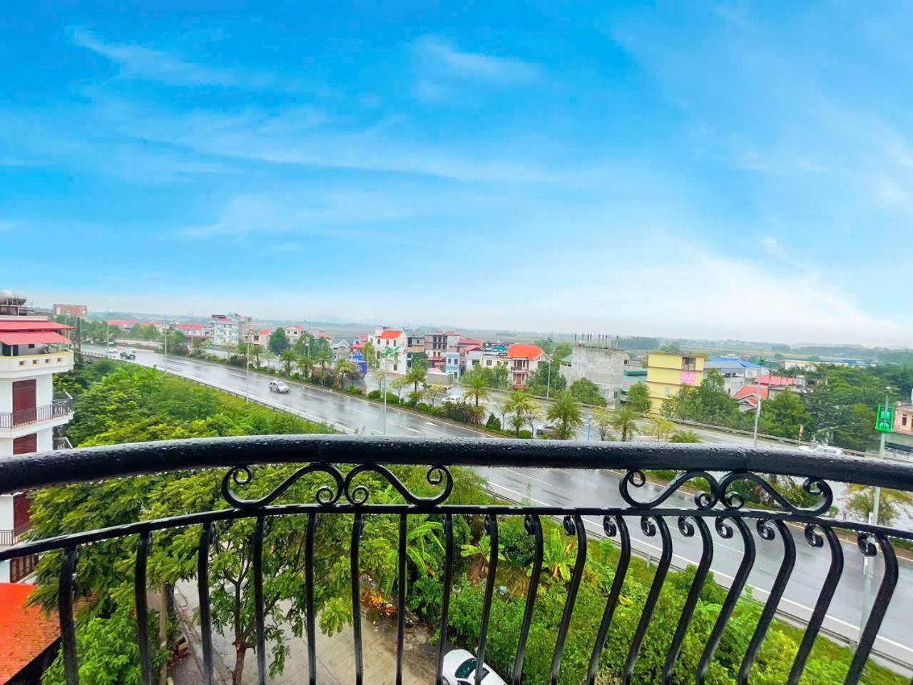Chemi Noi Bai Airport Hotel & Travel Hanoi Eksteriør billede